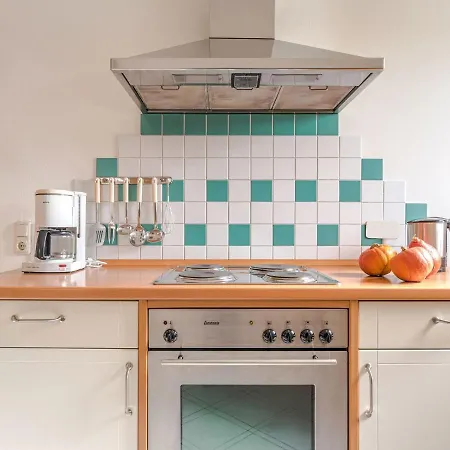 Spacious With Barbecue Daire Marktrodach