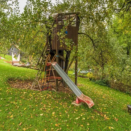 Spacious With Barbecue Marktrodach